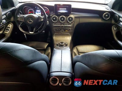 Zdjęcie 8 z 12 samochodu: 2017 MERCEDES-BENZ C 300 4MATIC VIN:55SWF4KB3HU202745 - miniatura