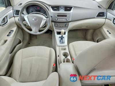 Zdjęcie 8 z 12 samochodu: 2013 NISSAN SENTRA S VIN:3N1AB7AP4DL779708 - miniatura