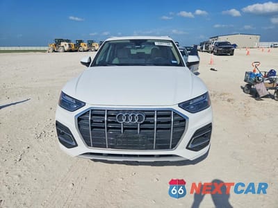 Piąte zdjęcie samochodu w środku: 2021 AUDI Q5 PREMIUM PLUS VIN:WA1BAAFY1M2003339 - miniatura