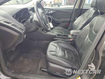 Zdjęcie 7 z 12 samochodu: 2016 FORD FOCUS SE VIN:1FADP3F29GL249452 - miniatura