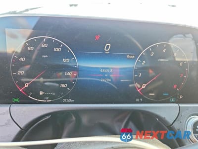 Zdjęcie 9 z 12 samochodu: 2025 MERCEDES-BENZ E 350 VIN:W1KLF4GB9SA113457 - miniatura