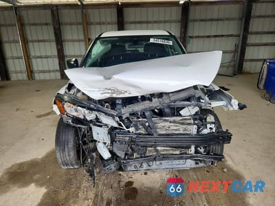 Piąte zdjęcie samochodu w środku: 2023 NISSAN KICKS S VIN:3N1CP5BVXPL518003 - miniatura