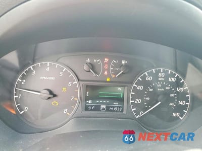 Zdjęcie 9 z 12 samochodu: 2014 NISSAN SENTRA S VIN:3N1AB7AP3EY261786 - miniatura
