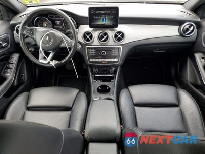 Zdjęcie 8 z 13 samochodu: 2018 MERCEDES-BENZ GLA 250 4MATIC VIN:WDCTG4GB6JJ372553 - miniatura