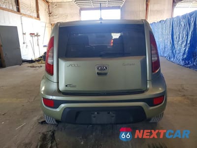 Zdjęcie 6 z 12 samochodu: 2012 KIA SOUL BASE VIN:KNDJT2A56C7439815 - miniatura