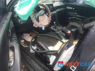 Zdjęcie 8 z 12 samochodu: 2019 HYUNDAI VELOSTER 2.0L PREMIUM VIN:KMHTG6AF9KU008734 - miniatura