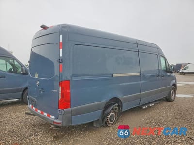 Trzecie zdjęcie samochodu z tyłu: 2019 MERCEDES-BENZ SPRINTER 2500 VIN:WD4PF1CD1KP116020 - miniatura