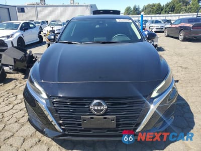 Piąte zdjęcie samochodu w środku: 2025 NISSAN ALTIMA VIN:1N4BL4BV4SN307540 - miniatura