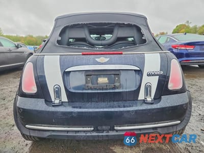 Zdjęcie 6 z 12 samochodu: 2005 MINI COOPER VIN:WMWRF33465TG11825 - miniatura