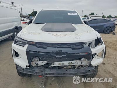 Piąte zdjęcie samochodu w środku: 2024 CHEVROLET COLORADO ZR2 VIN:1GCPTFEK5R1226741 - miniatura