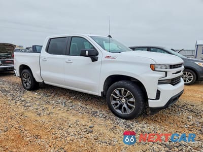 Czwarte zdjęcie samochodu z boku: 2019 CHEVROLET SILVERADO K1500 RST VIN:1GCUYEED1KZ141144 - miniatura