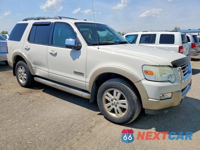 Czwarte zdjęcie samochodu z boku: 2008 FORD EXPLORER EDDIE BAUER VIN:1FMEU74E98UA89947 - miniatura