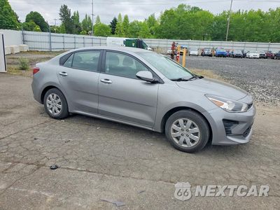 Czwarte zdjęcie samochodu z boku: 2021 KIA RIO S VIN:3KPA24AD8ME430766 - miniatura