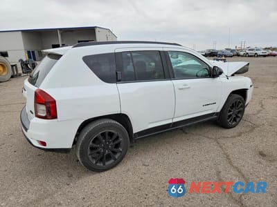 Trzecie zdjęcie samochodu z tyłu: 2014 JEEP COMPASS SPORT VIN:1C4NJCBA7ED911582 - miniatura
