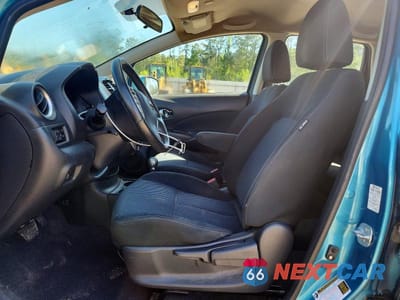 Zdjęcie 7 z 12 samochodu: 2016 NISSAN VERSA NOTE SV VIN:3N1CE2CP6GL373286 - miniatura