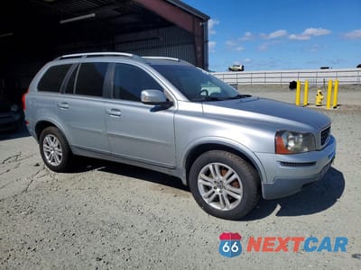 Czwarte zdjęcie samochodu z boku: 2011 VOLVO XC90 3.2 VIN:YV4952CY4B1586105 - miniatura