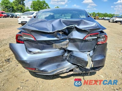 Zdjęcie 6 z 12 samochodu: 2023 TESLA MODEL 3 VIN:5YJ3E1EA3PF658283 - miniatura