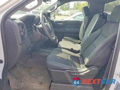 Zdjęcie 7 z 12 samochodu: 2022 CHEVROLET SILVERADO C1500 VIN:3GCNAAEKXNG558279 - miniatura