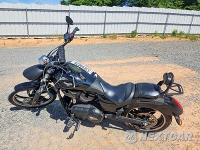 Trzecie zdjęcie samochodu z tyłu: 2013 VICTORY MOTORCYCLES VEGAS 8-BALL VIN:5VPGA36N3D3024783 - miniatura