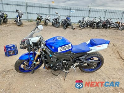 Trzecie zdjęcie samochodu z tyłu: 2008 SUZUKI GSX-R600 VIN:JS1GN7EA582104553 - miniatura