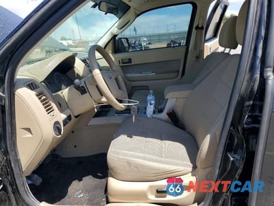 Zdjęcie 7 z 13 samochodu: 2012 FORD ESCAPE XLT VIN:1FMCU0D79CKA94831 - miniatura