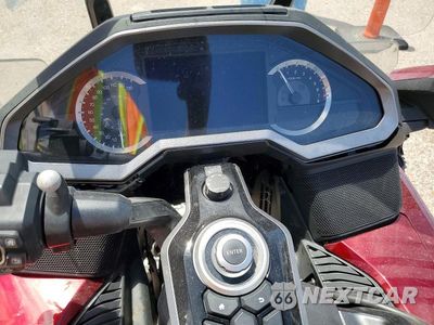Zdjęcie 7 z 9 samochodu: 2018 HONDA GL1800 D VIN:JH2SC7952JK002711 - miniatura