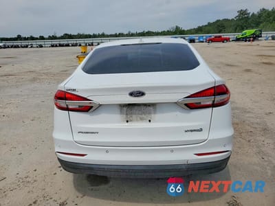 Zdjęcie 6 z 13 samochodu: 2019 FORD FUSION SE VIN:3FA6P0LU3KR220875 - miniatura