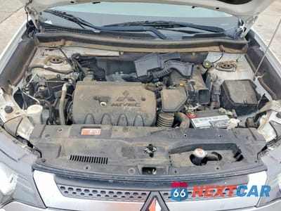 Zdjęcie 12 z 13 samochodu: 2020 MITSUBISHI OUTLANDER SE VIN:JA4AZ3A33LZ026980 - miniatura