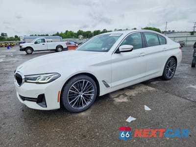 2021 BMW 530 XI WBA13BJ02MCF71192 - główne zdjęcie licytacji z USA - miniatura
