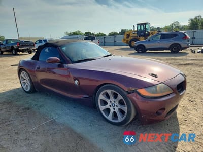 Czwarte zdjęcie samochodu z boku: 2003 BMW Z4 2.5 VIN:4USBT33403LR62490 - miniatura