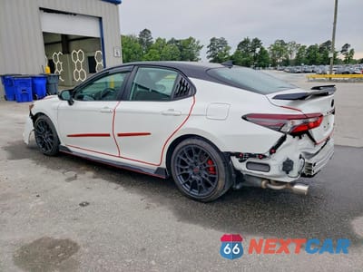 Drugie zdjęcie samochodu z przodu: 2024 TOYOTA CAMRY TRD VIN:4T1KZ1AK9RU100040 - miniatura