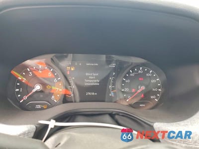 Zdjęcie 9 z 13 samochodu: 2024 JEEP COMPASS LATITUDE LUX VIN:3C4NJDFN5RT104934 - miniatura