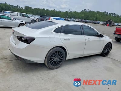 Trzecie zdjęcie samochodu z tyłu: 2016 CHEVROLET MALIBU LT VIN:1G1ZE5ST1GF178125 - miniatura