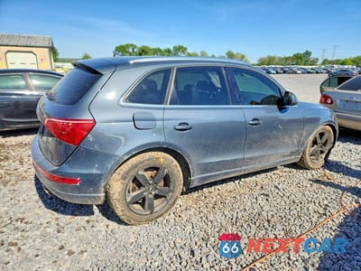 Trzecie zdjęcie samochodu z tyłu: 2010 AUDI Q5 PREMIUM PLUS VIN:WA1LKAFP0AA052509 - miniatura