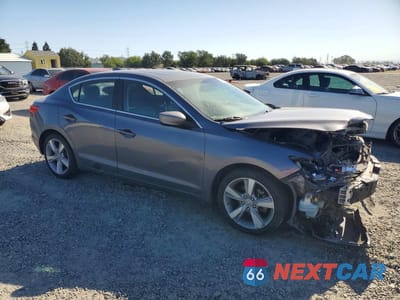 Czwarte zdjęcie samochodu z boku: 2015 ACURA ILX 20 TECH VIN:19VDE1F75FE003627 - miniatura