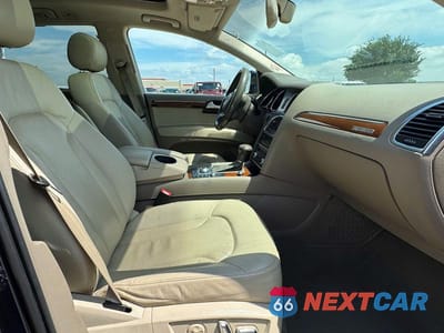 Piąte zdjęcie samochodu w środku: 2014 AUDI Q7 PRESTIGE VIN:WA1VMBFE5ED015354 - miniatura