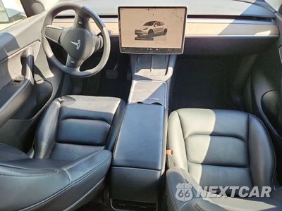 Zdjęcie 8 z 13 samochodu: 2022 TESLA MODEL Y VIN:7SAYGDEE9NF458478 - miniatura