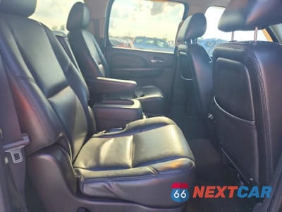 Zdjęcie 11 z 13 samochodu: 2013 GMC YUKON XL DENALI VIN:1GKS1MEF6DR359370 - miniatura