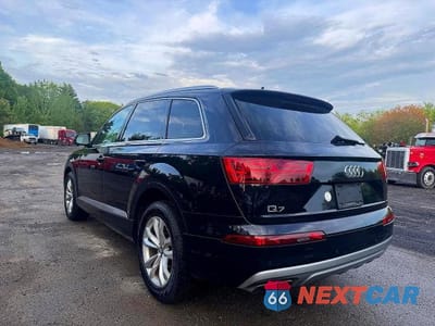 Trzecie zdjęcie samochodu z tyłu: 2019 AUDI Q7 PREMIUM PLUS VIN:WA1LAAF7XKD008245 - miniatura