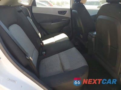Zdjęcie 10 z 12 samochodu: 2021 HYUNDAI KONA SE VIN:KM8K12AA2MU663623 - miniatura