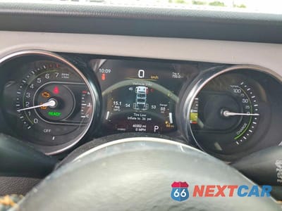 Zdjęcie 9 z 13 samochodu: 2021 JEEP WRANGLER UNLIMITED SAHARA 4XE VIN:1C4JJXP67MW643324 - miniatura