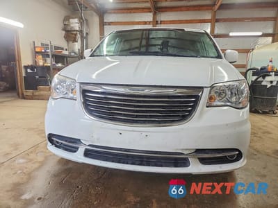 Piąte zdjęcie samochodu w środku: 2015 CHRYSLER TOWN & COUNTRY TOURING VIN:2C4RC1BG0FR588558 - miniatura