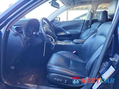 Zdjęcie 7 z 12 samochodu: 2010 LEXUS IS 250 VIN:JTHBF5C22A5113999 - miniatura