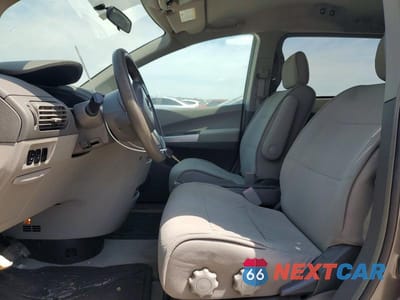 Zdjęcie 7 z 13 samochodu: 2008 NISSAN QUEST 3.5 VIN:5N1BV28UX8N117477 - miniatura
