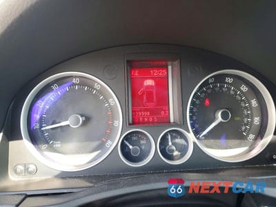 Zdjęcie 9 z 12 samochodu: 2007 VOLKSWAGEN NEW GTI FAHRENHEIT VIN:WVWFV71K87W014126 - miniatura
