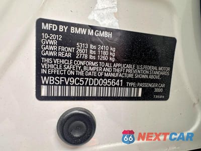 Zdjęcie 10 z 10 samochodu: 2013 BMW M5 VIN:WBSFV9C57DD095641 - miniatura