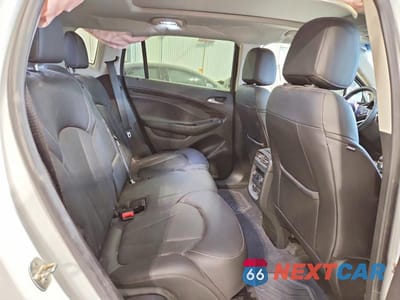 Zdjęcie 10 z 12 samochodu: 2020 BUICK ENVISION ESSENCE VIN:LRBFX2SA3LD067579 - miniatura