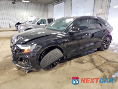 2022 AUDI SQ8 PRESTIGE WA1CWBF18ND026718 - główne zdjęcie licytacji z USA - miniatura