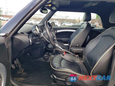 Zdjęcie 7 z 12 samochodu: 2012 MINI COOPER S VIN:WMWZP3C56CT296668 - miniatura