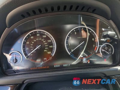Zdjęcie 9 z 13 samochodu: 2016 BMW 528 XI VIN:WBA5A7C51GG147798 - miniatura